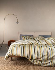 Essenza Donna Hazy yellow Dekbedovertrek 2p set 240x200/220 + 2 slopen