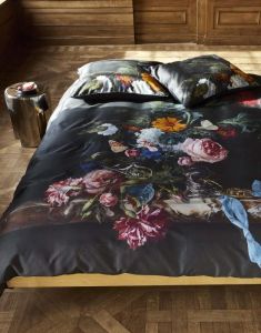 ESSENZA Gwendolyn Darkest green Dekbedovertrekset 200 x 220 cm