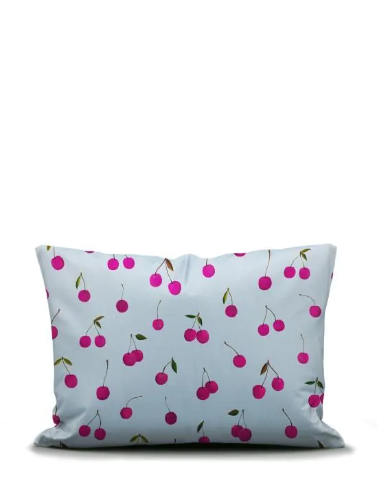 ESSENZA & CO Zesty cherry Ijsblauw Kussensloop 60 x 70 cm