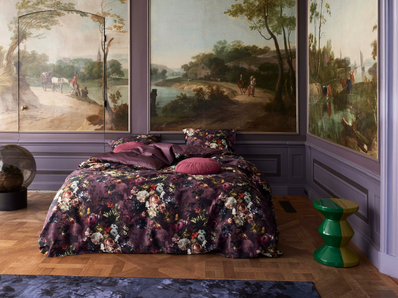 ESSENZA Ophelia Plum Wine