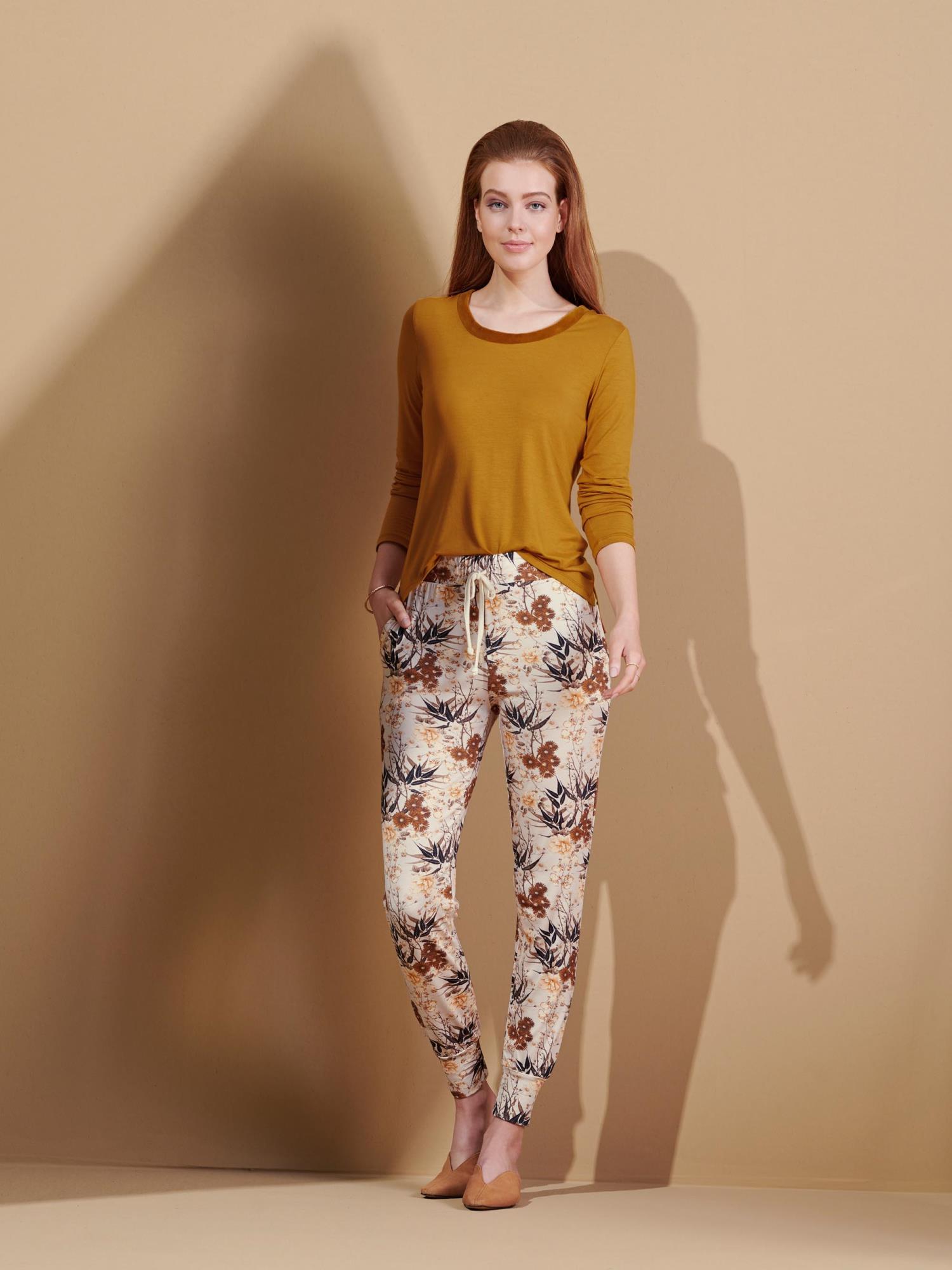 ESSENZA Luyza Uni Cashew Top lange mouw S