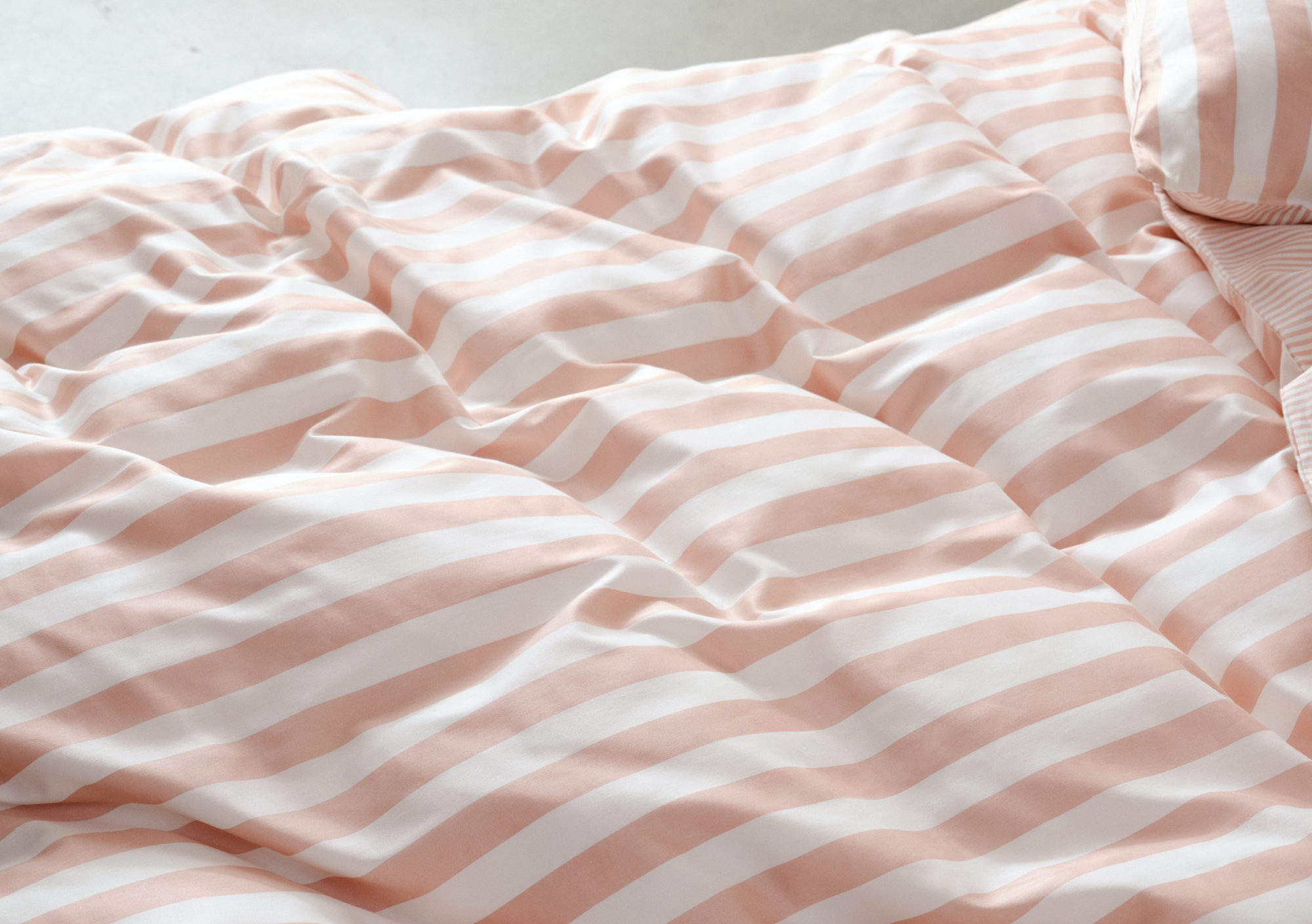 Marc O'Polo Classic Stripe Rose smoke Dekbedovertrekset 140 x 220 cm