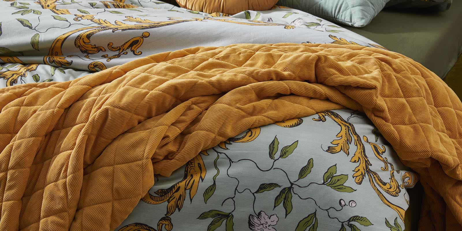 ESSENZA Billie Mosterdgeel Sprei 180 x 265 cm