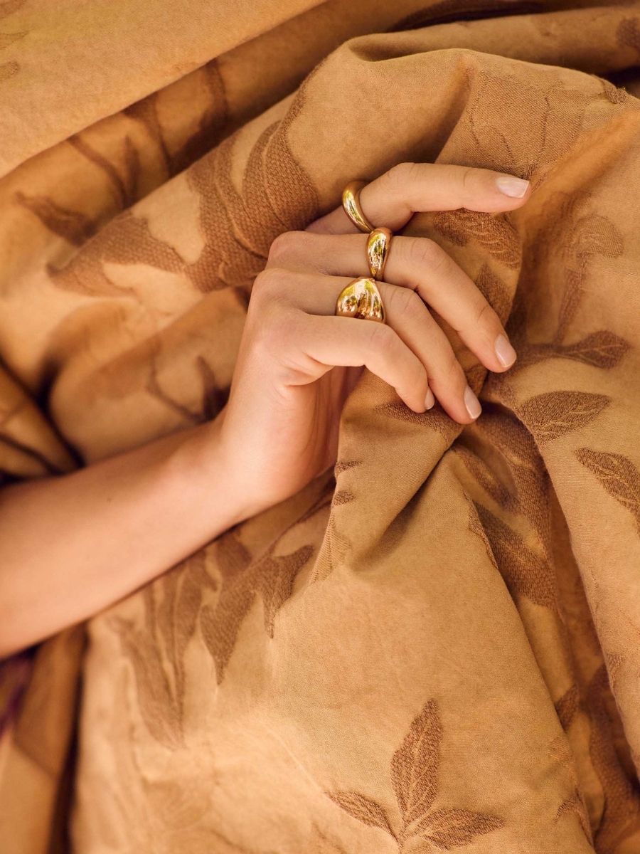Furry plaid in golden sand